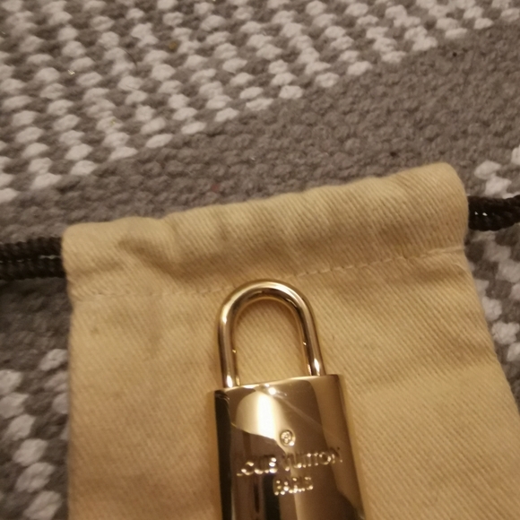 Louis Vuitton Alma pm - Picture 5 of 9